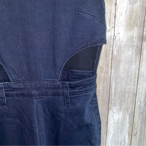 NWT WeWoreWhat Dani Denim Blue Jumpsuit - Picture 3 of 9